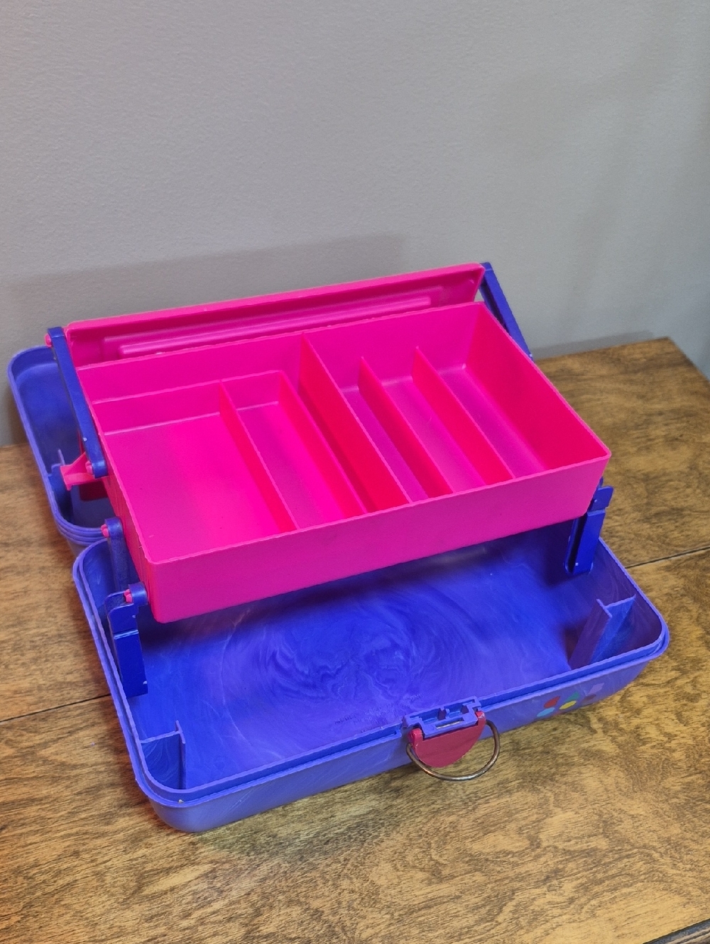 CABOODLES Vintage 90s Purple Cosmetic Case with Interior Organizer and Mirror - Picture 9 of 16